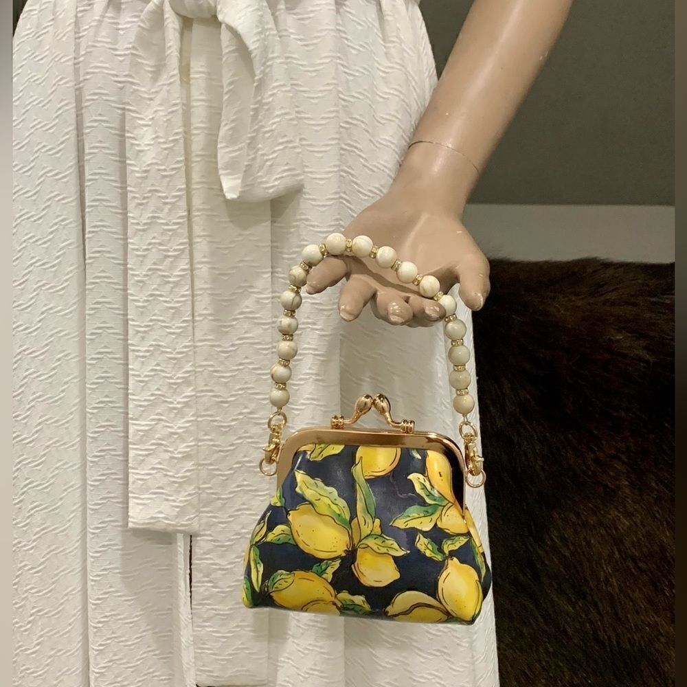 Handmade Genuine Cowhide Lemon Print Kisslock wallet/Wristlet/Coin purse - Picture 5 of 13